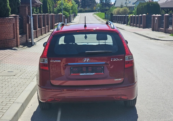 Hyundai I30 cena 19400 przebieg: 199000, rok produkcji 2011 z Puck małe 562